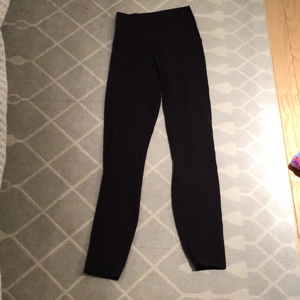 Lululemon Athletica Black Leggings with Textured Design